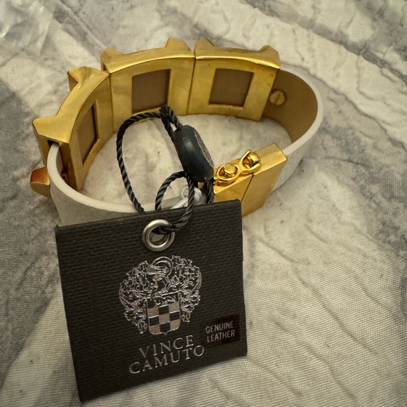 Vince camuto bracelet - Picture 2 of 4